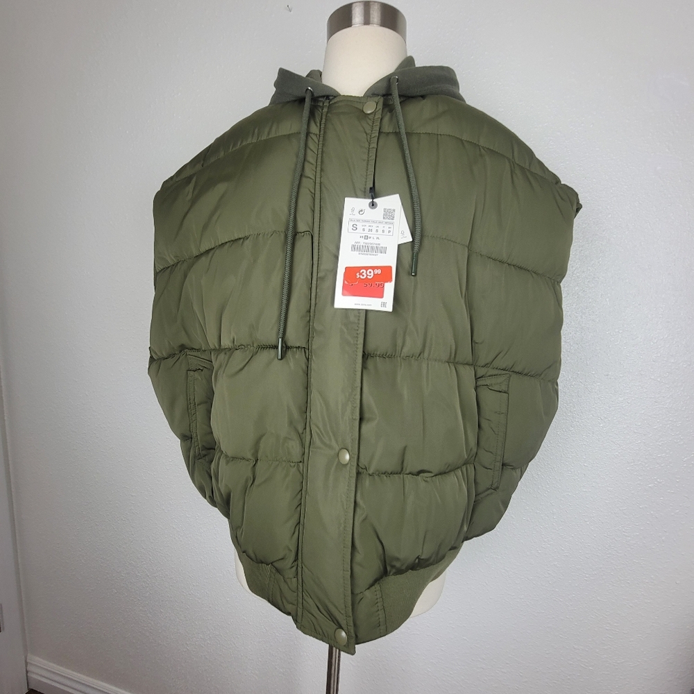 Zara Puffer Vest Women Size Small Olive Green Hooded Sleeveless Full